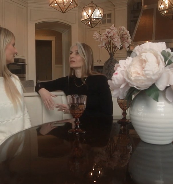 Rhonda Iula in a Decora show home